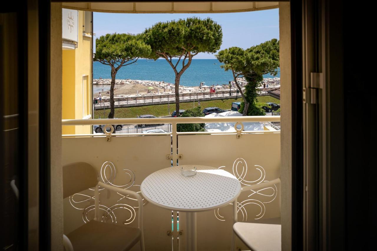 Hotel Le Lampare Caorle Dış mekan fotoğraf