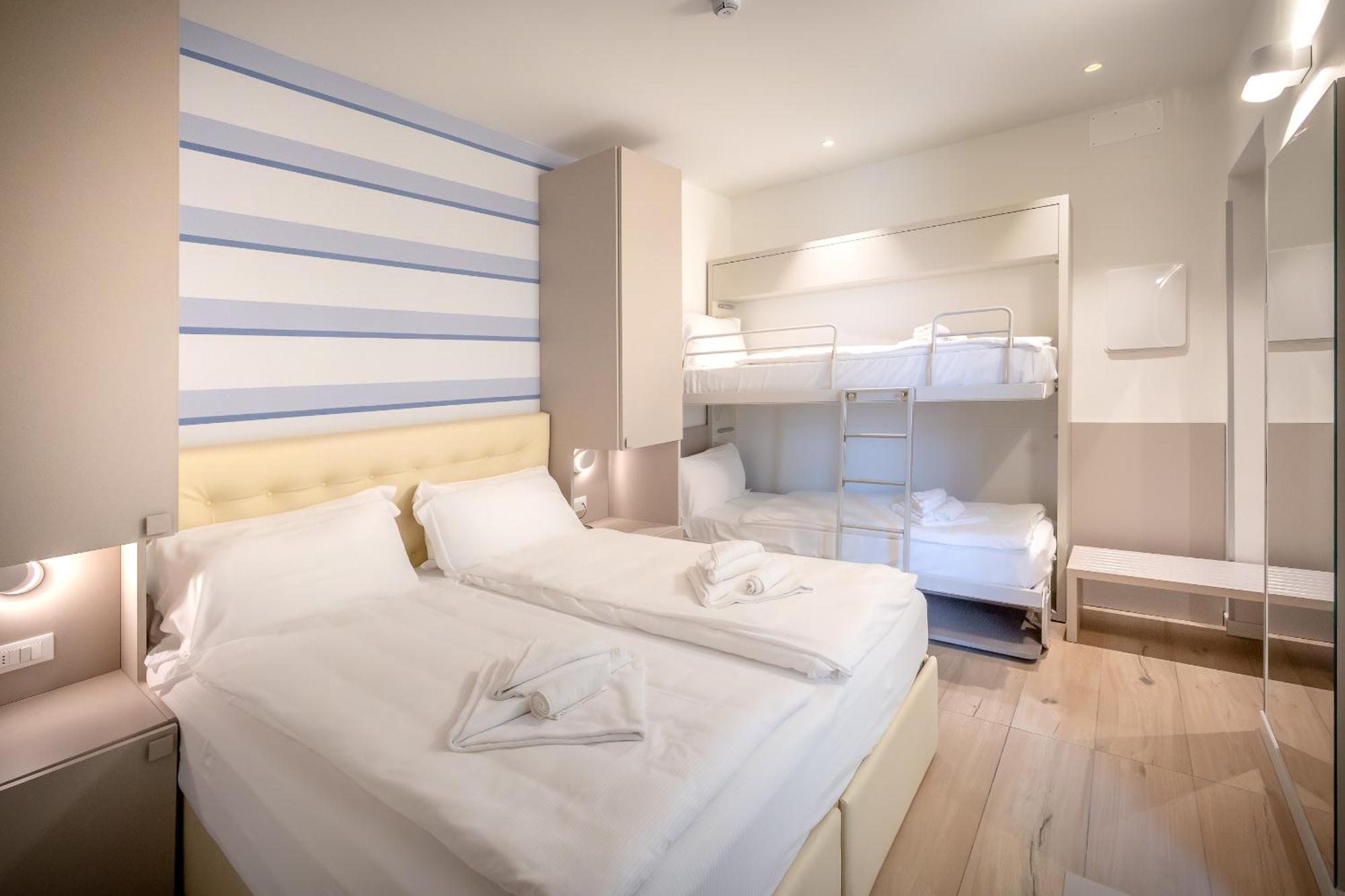Hotel Le Lampare Caorle Dış mekan fotoğraf